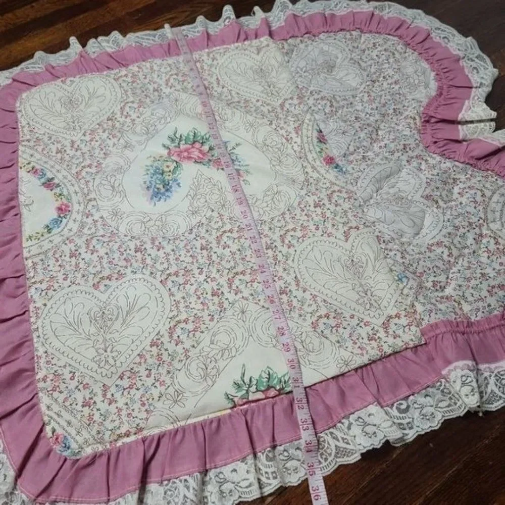 Vintage 90's Grannycore Cottagecore Pink Dainty Floral Pillowcase